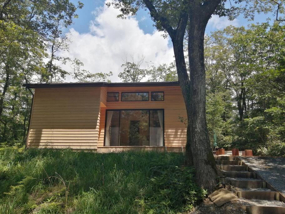 Hinoki No Ie - Cottage With Natural Hot Spring In A Cypress Bathtub Shika Exterior photo