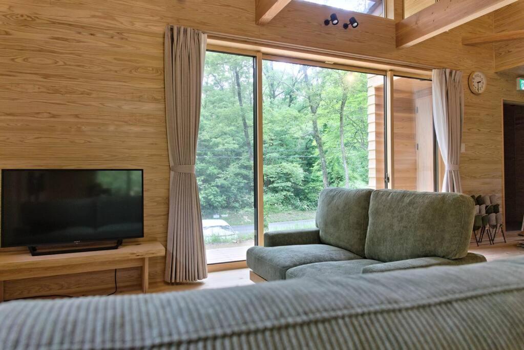Hinoki No Ie - Cottage With Natural Hot Spring In A Cypress Bathtub Shika Exterior photo